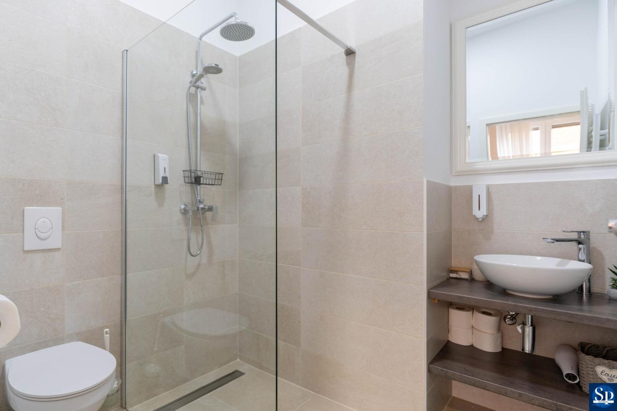 Colosseum Garden Studio Apartments Pula Bagian luar foto