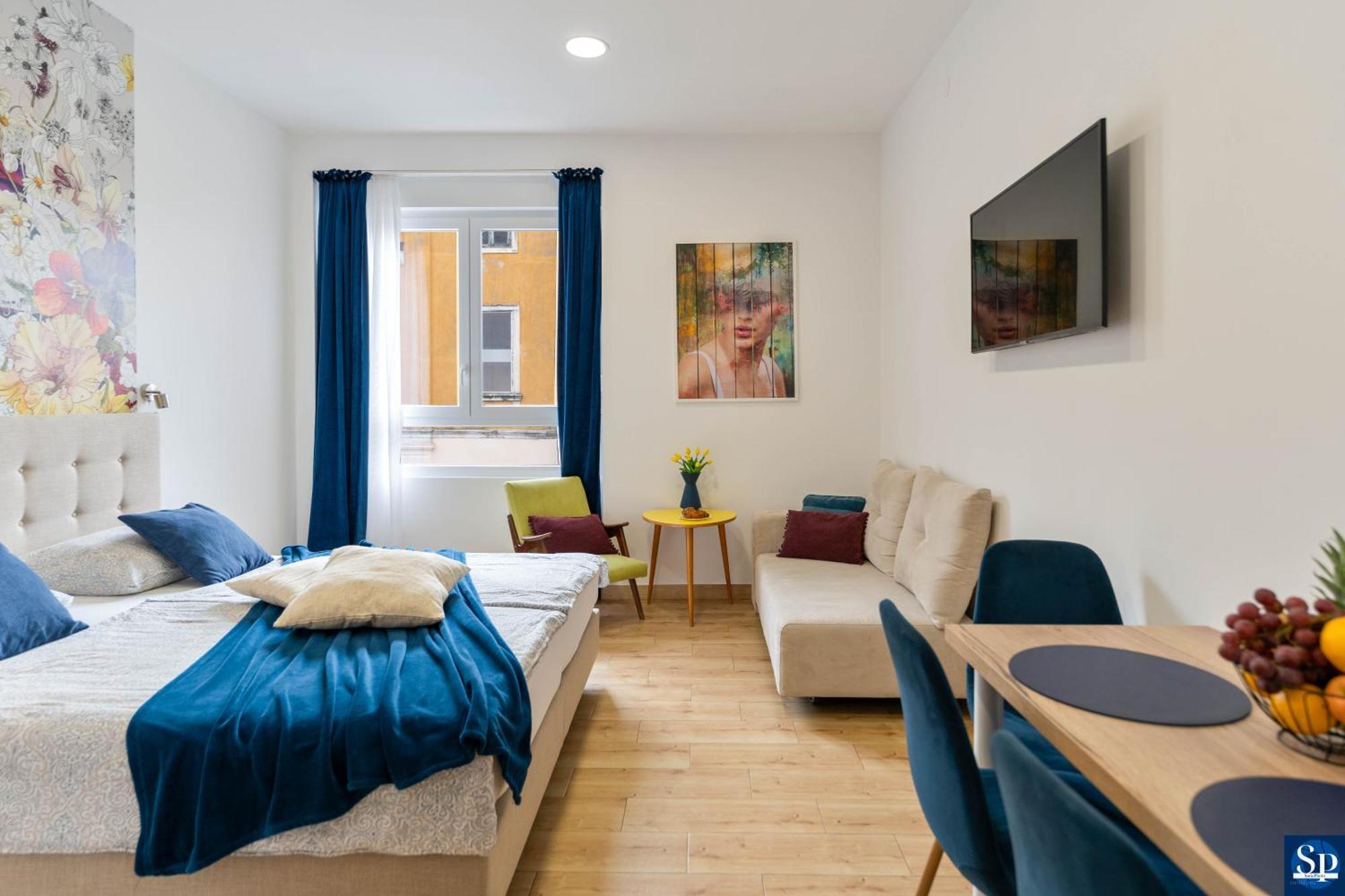 Colosseum Garden Studio Apartments Pula Bagian luar foto