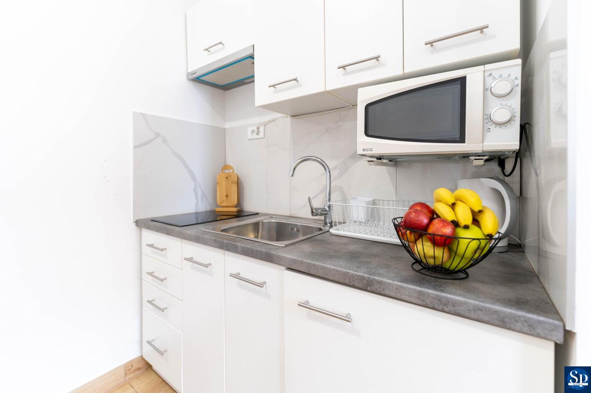 Colosseum Garden Studio Apartments Pula Bagian luar foto