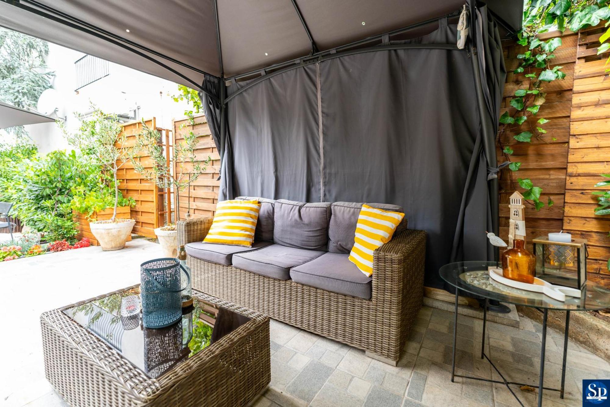 Colosseum Garden Studio Apartments Pula Bagian luar foto