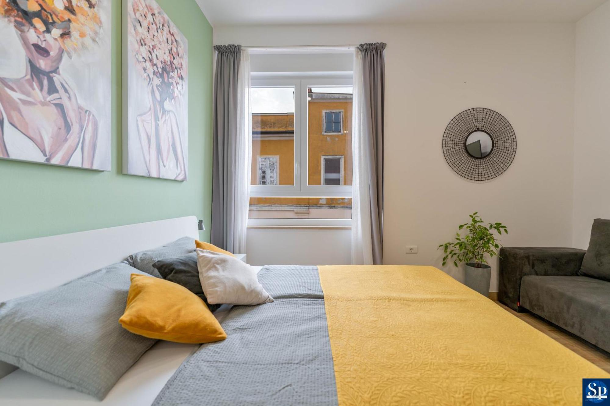 Colosseum Garden Studio Apartments Pula Bagian luar foto
