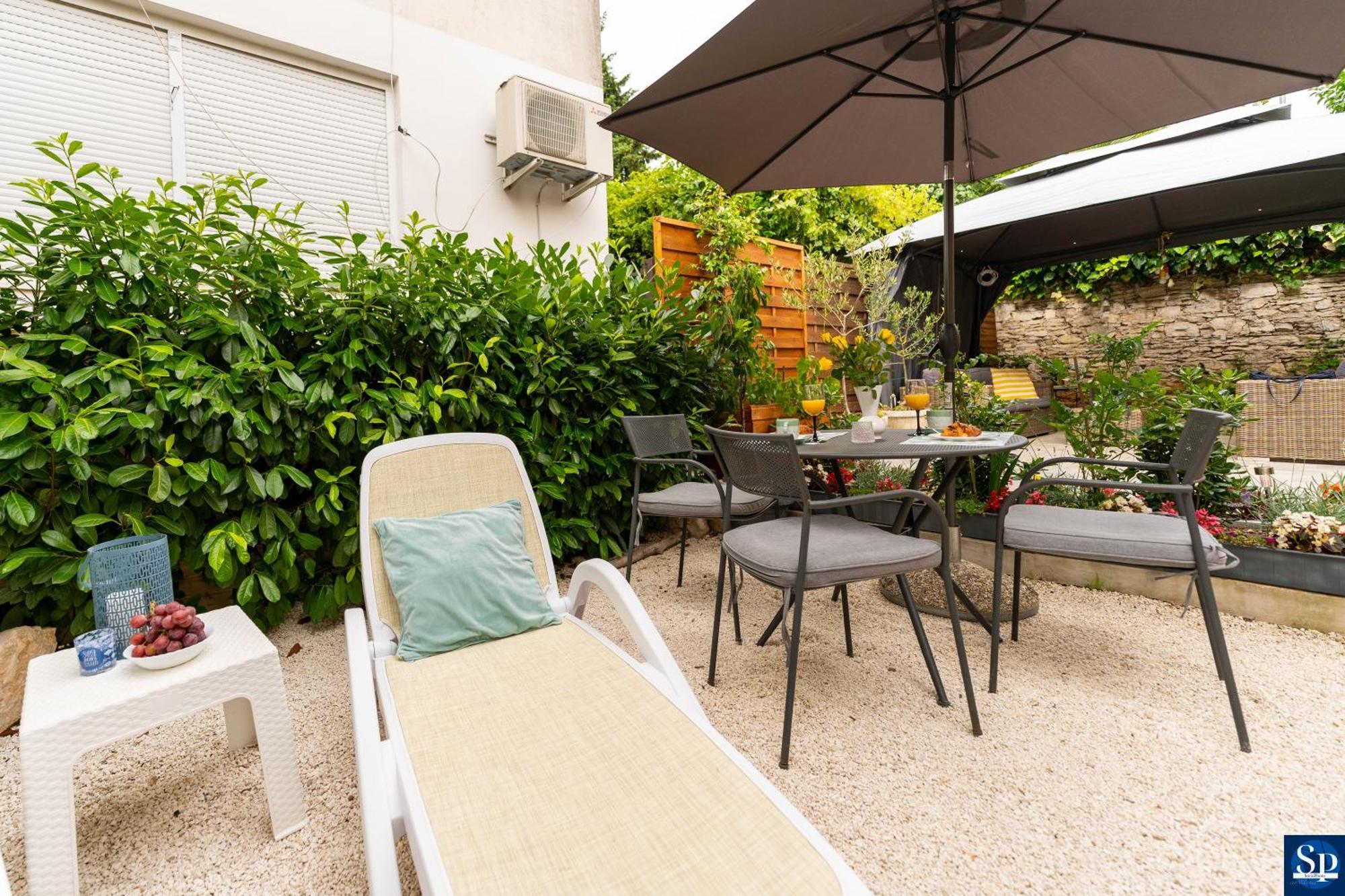 Colosseum Garden Studio Apartments Pula Bagian luar foto